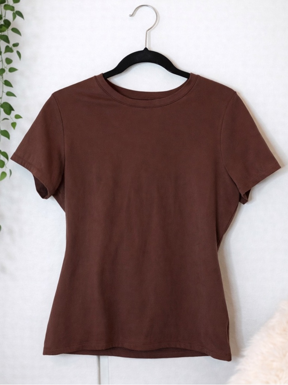 Classic Women's double lined T-Shirt in Brown